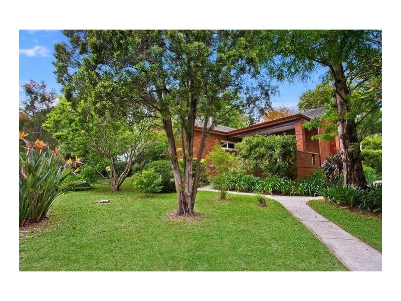 2 Boronga Avenue, West Pymble NSW 2073