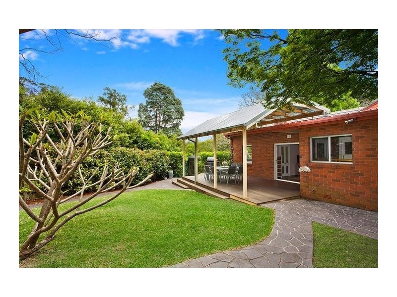 2 Boronga Avenue, West Pymble NSW 2073