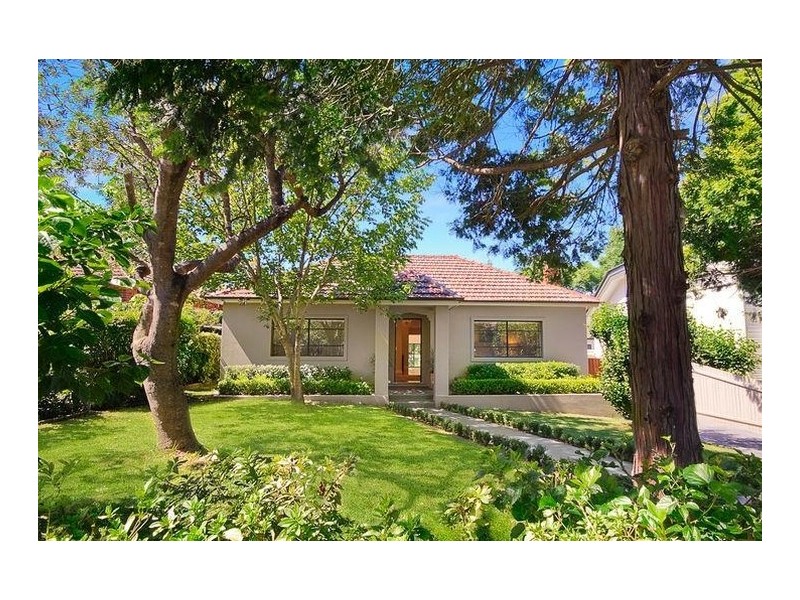 34 Wallalong Crescent, West Pymble NSW 2073