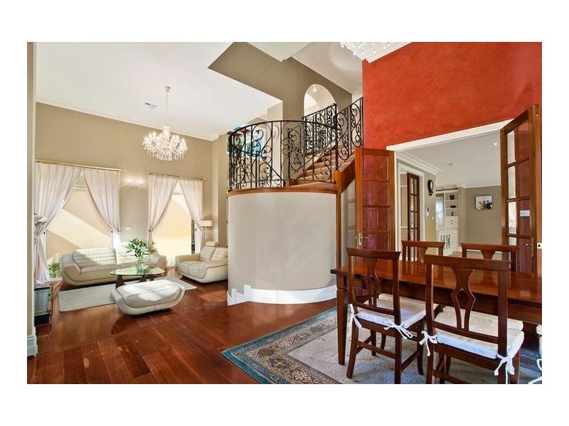 16 Bannockburn Road, Pymble NSW 2073