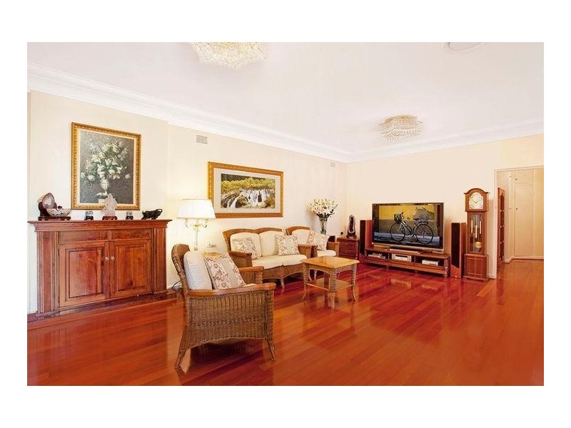 5 Yarrara Road, Pymble NSW 2073