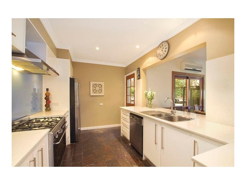 12 Kooloona Crescent, West Pymble NSW 2073