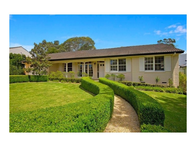 6 Garrick Road, St Ives NSW 2075