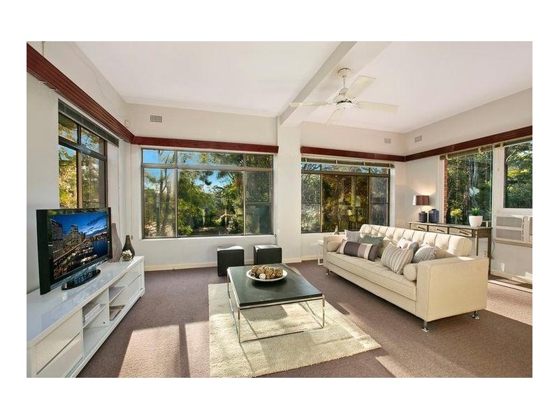 37 Beechworth Road, Pymble NSW 2073