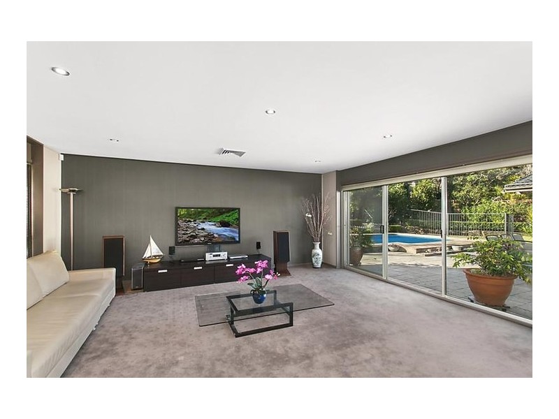 54 Dorset Drive, St Ives NSW 2075