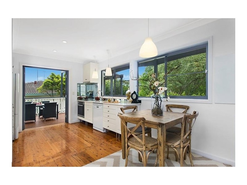 24 Parkinson Avenue, Turramurra NSW 2074