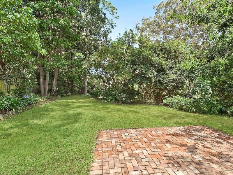 38 Livingstone Avenue, Pymble NSW 2073