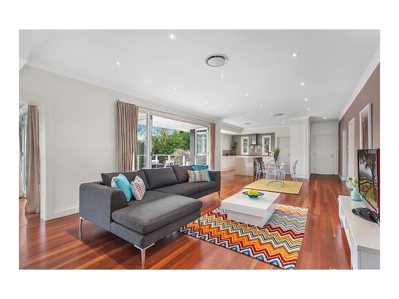16 Warrabina Avenue, St Ives NSW 2075
