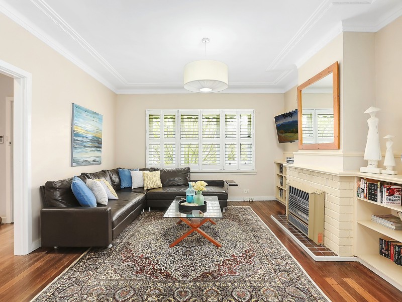 86 Yarrara Road, West Pymble NSW 2073