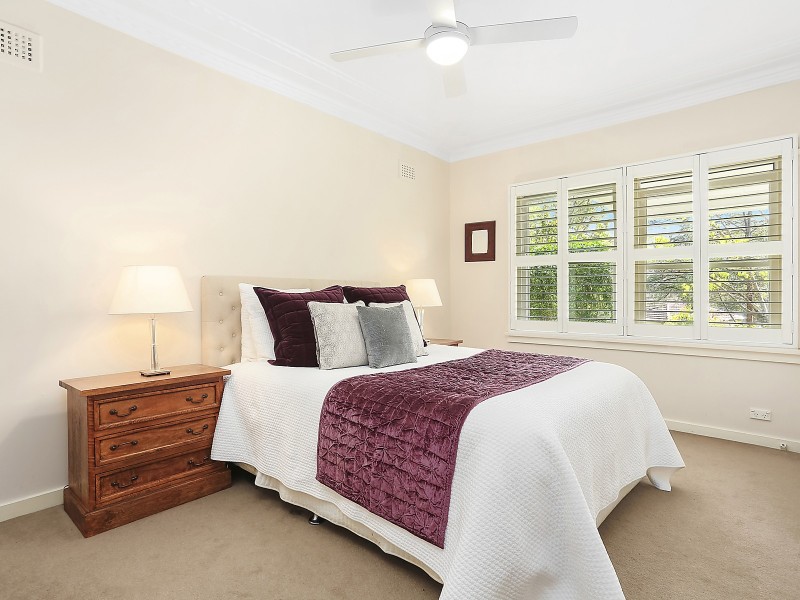 86 Yarrara Road, West Pymble NSW 2073