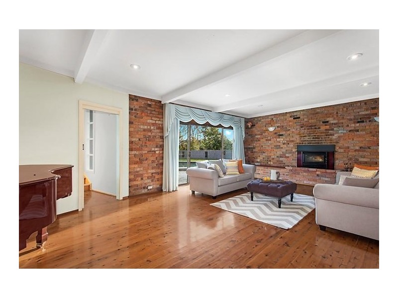 3 Leonora Avenue, St Ives NSW 2075