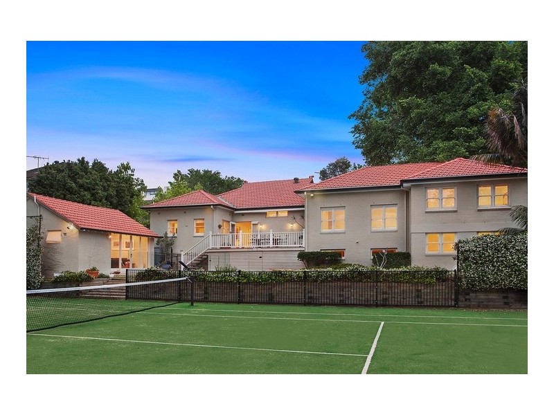 9 Eulbertie Avenue, Warrawee NSW 2074