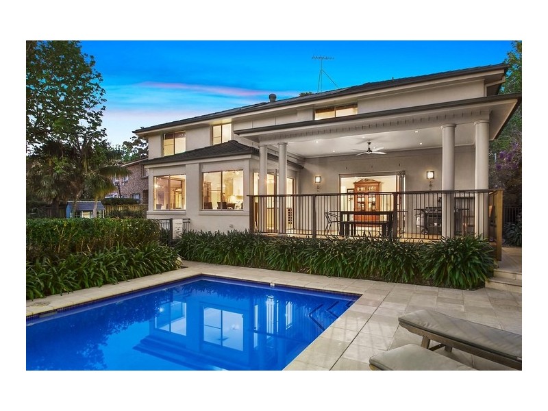 90 Warrimoo Avenue, St Ives NSW 2075