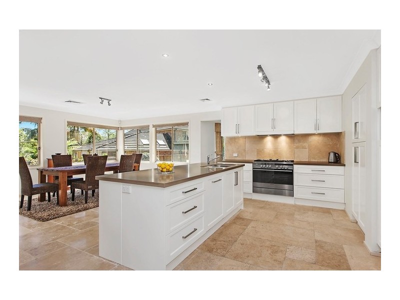 90 Warrimoo Avenue, St Ives NSW 2075