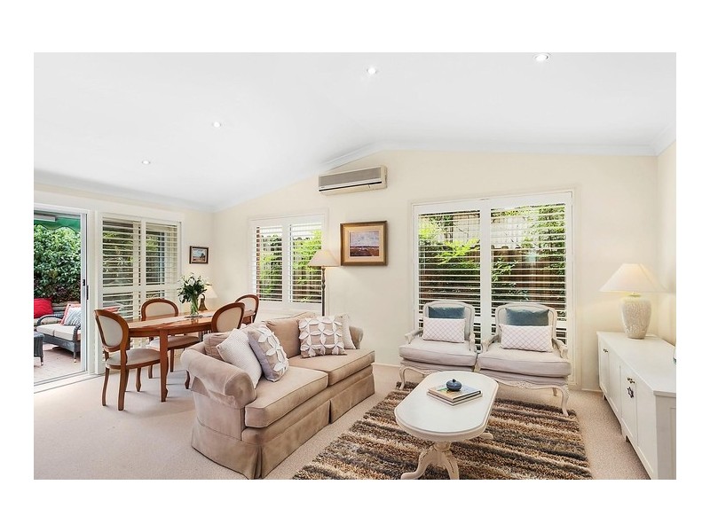 8A Douglas Avenue, Wahroonga NSW 2076