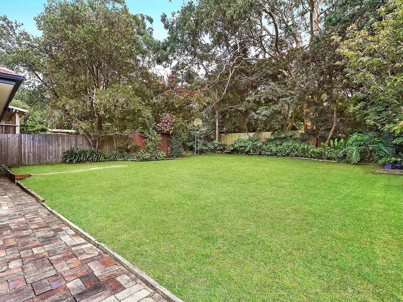 11 Shaddock Avenue, Pymble NSW 2073