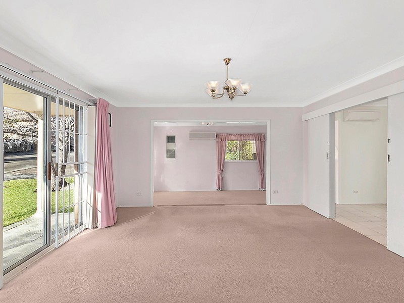 11 Eucalyptus Drive, Westleigh NSW 2120