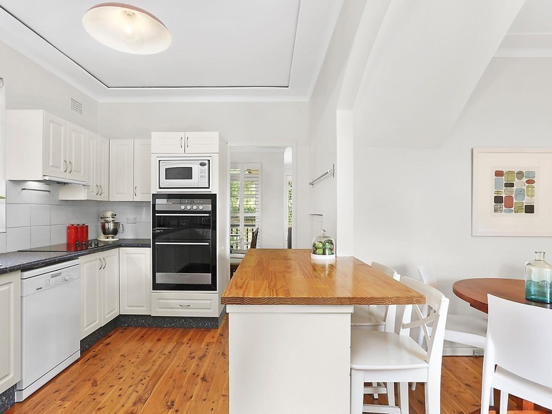 16 Shaddock Avenue, Pymble NSW 2073
