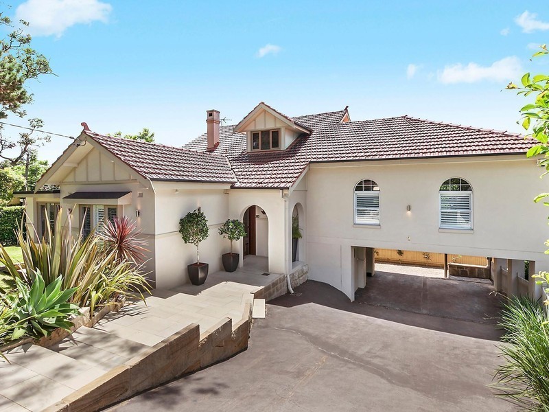 1 Nithdale Street, Pymble NSW 2073