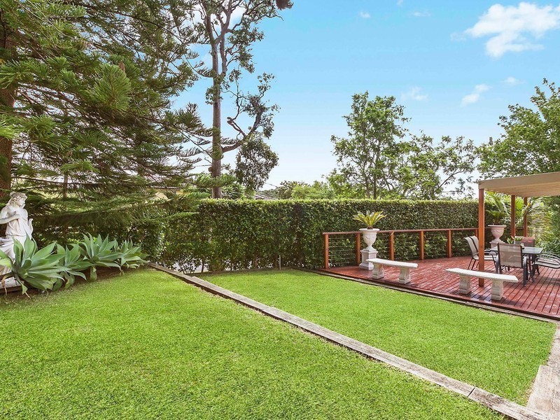 1 Nithdale Street, Pymble NSW 2073