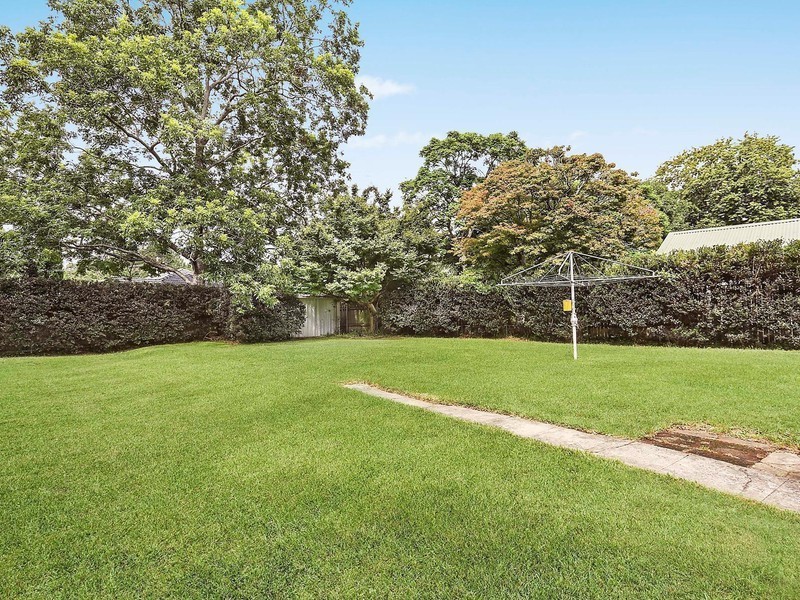 23 The Chase Road, Turramurra NSW 2074