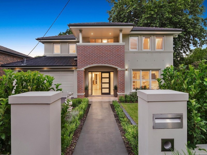 15 The Chase Road, Turramurra NSW 2074