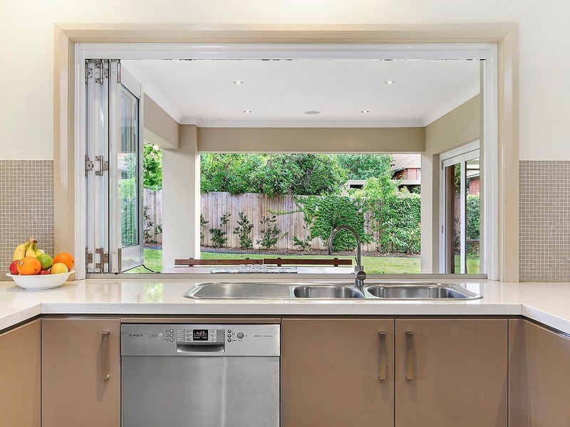 15 The Chase Road, Turramurra NSW 2074