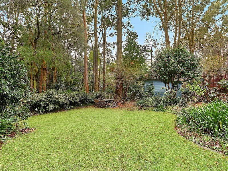 6 Mahratta Avenue, Wahroonga NSW 2076
