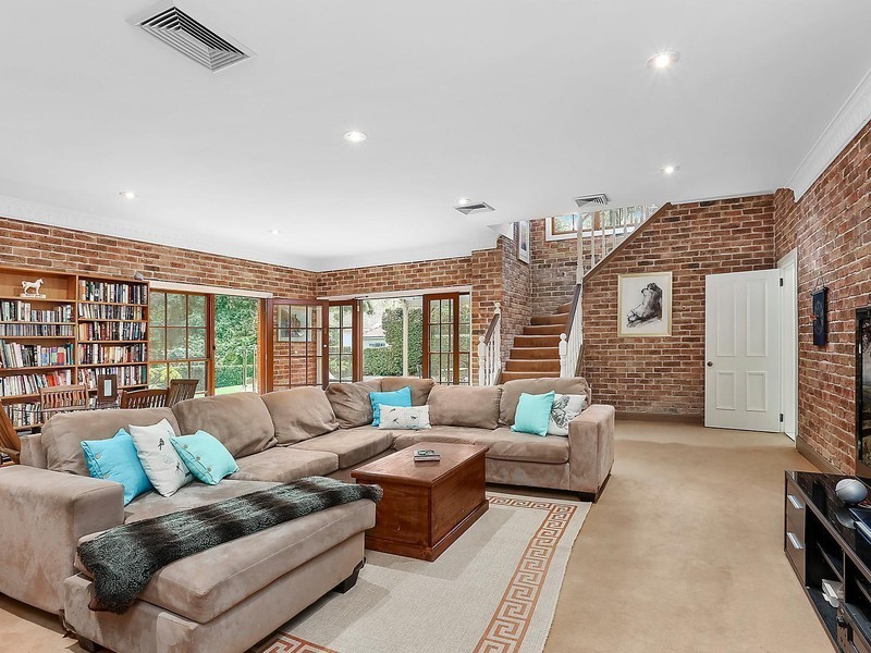 14 Kywong Avenue, Pymble NSW 2073