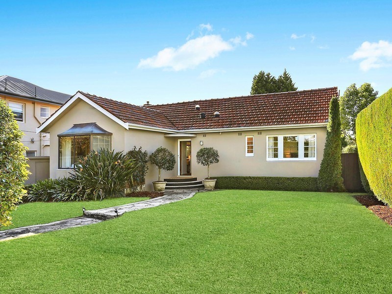 37 Crown Road, Pymble NSW 2073