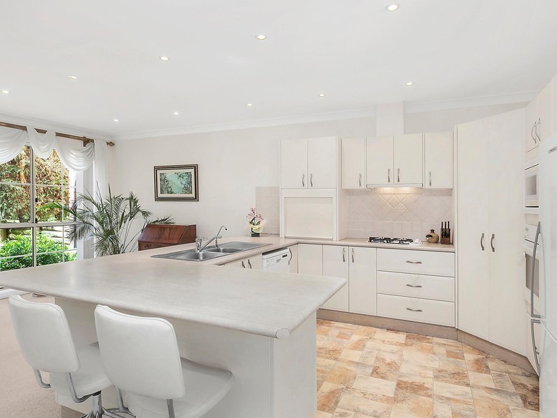 2/19 Elizabeth Street, Wahroonga NSW 2076