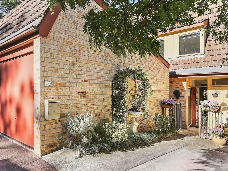 10/1 Aaron Place, Wahroonga NSW 2076