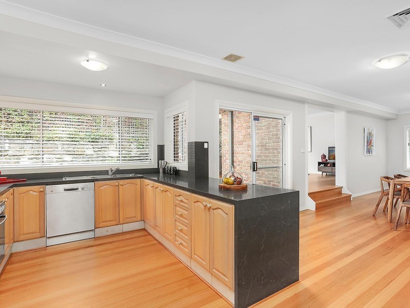 45 Lawson Parade, St Ives NSW 2075