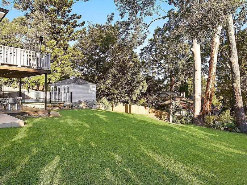 10 Stapleton Place, Pymble NSW 2073