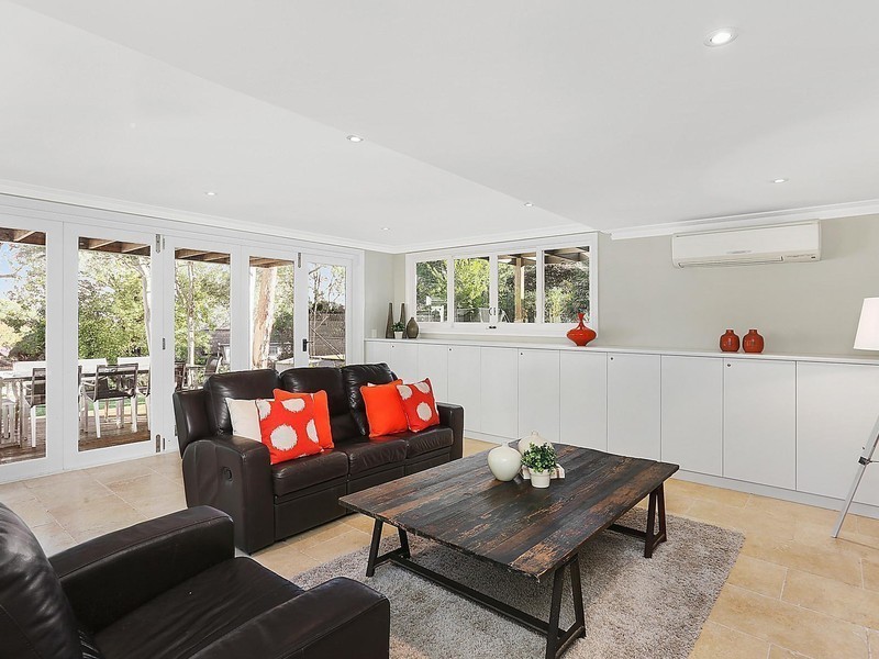 10 Stapleton Place, Pymble NSW 2073