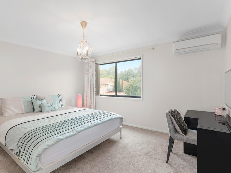 25 Charlton Drive, Liberty Grove NSW 2138