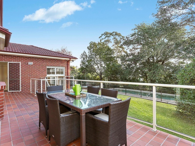 4 Gemas Place, St Ives NSW 2075