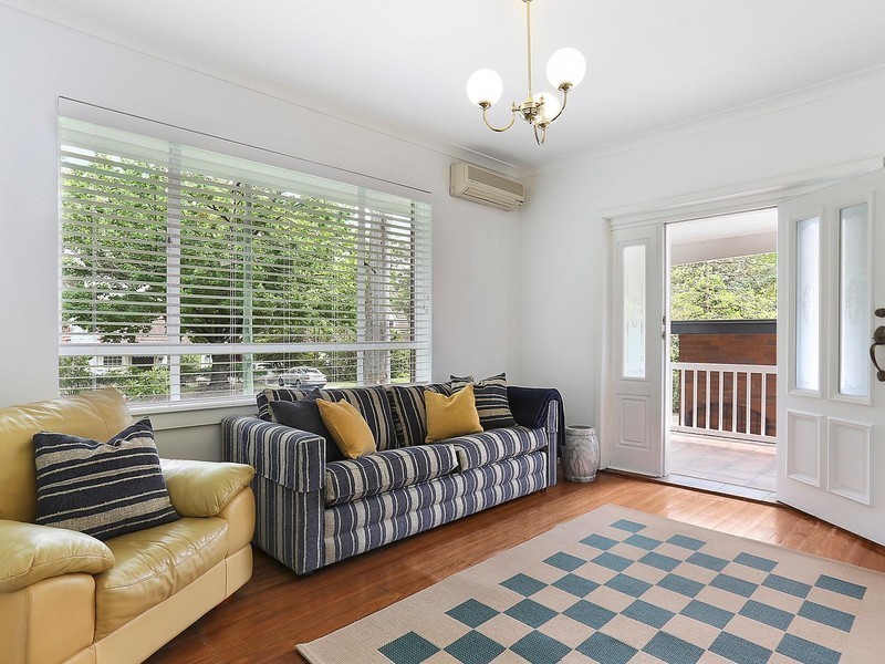 7 Yalleroi Avenue, West Pymble NSW 2073