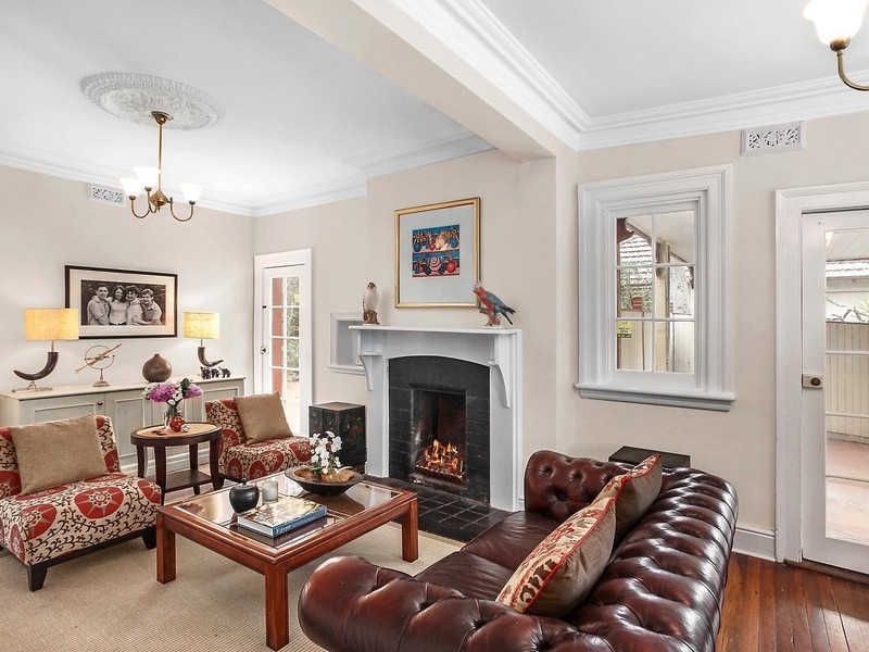 8 Kissing Point Road, Turramurra NSW 2074