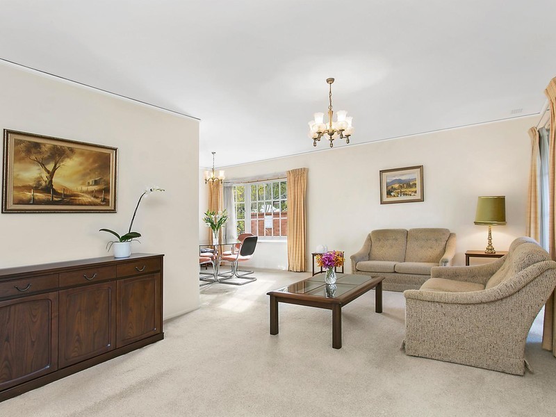 4 Howson Avenue, Turramurra NSW 2074