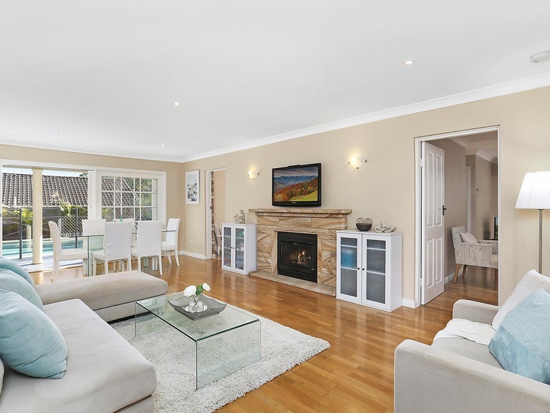 228 Warrimoo Avenue, St Ives NSW 2075