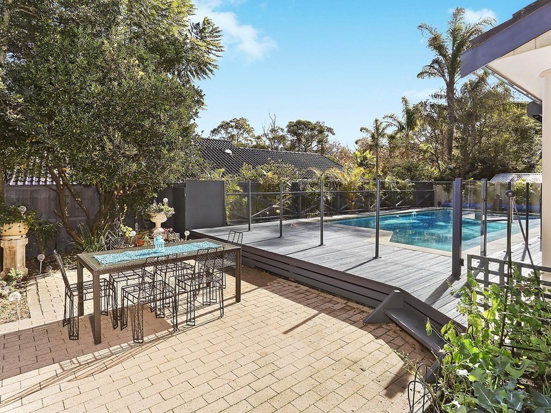 228 Warrimoo Avenue, St Ives NSW 2075