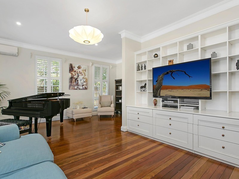 10 The Chase Road, Turramurra NSW 2074