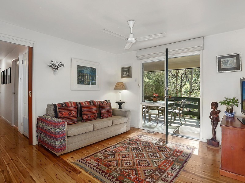 8A Rothwell Road, Turramurra NSW 2074