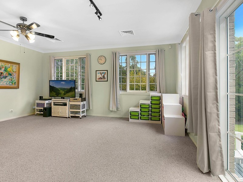 63 Wyomee Avenue, West Pymble NSW 2073