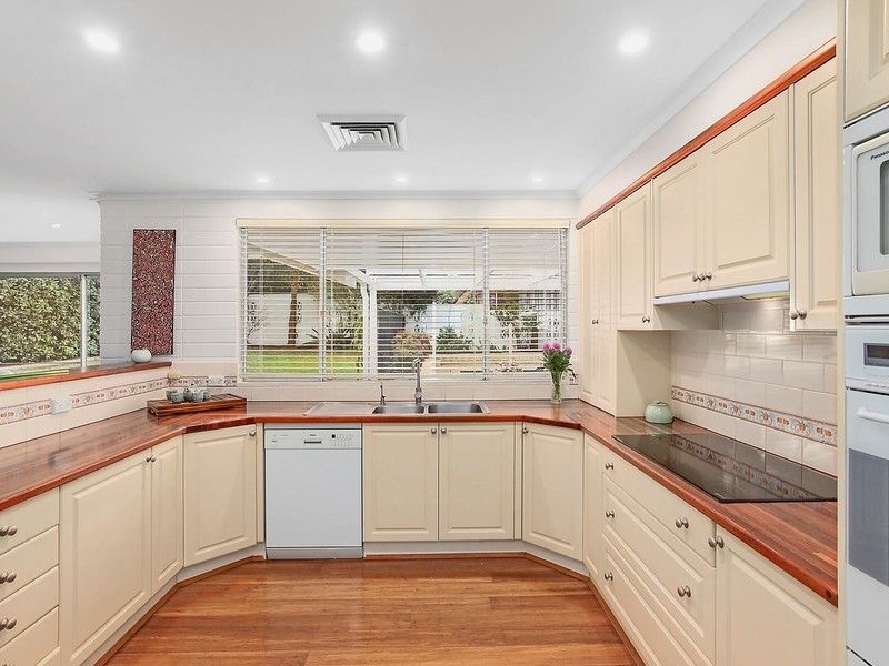 21 Yarrabung Road, St Ives NSW 2075