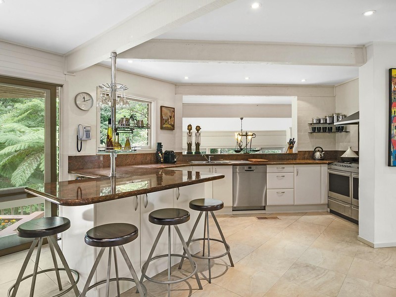 6 Adelong Place, Wahroonga NSW 2076