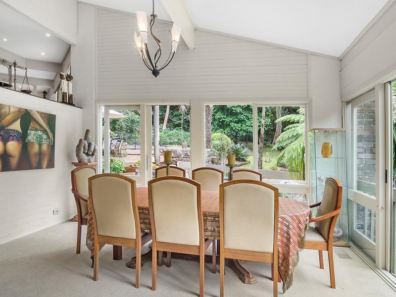 6 Adelong Place, Wahroonga NSW 2076