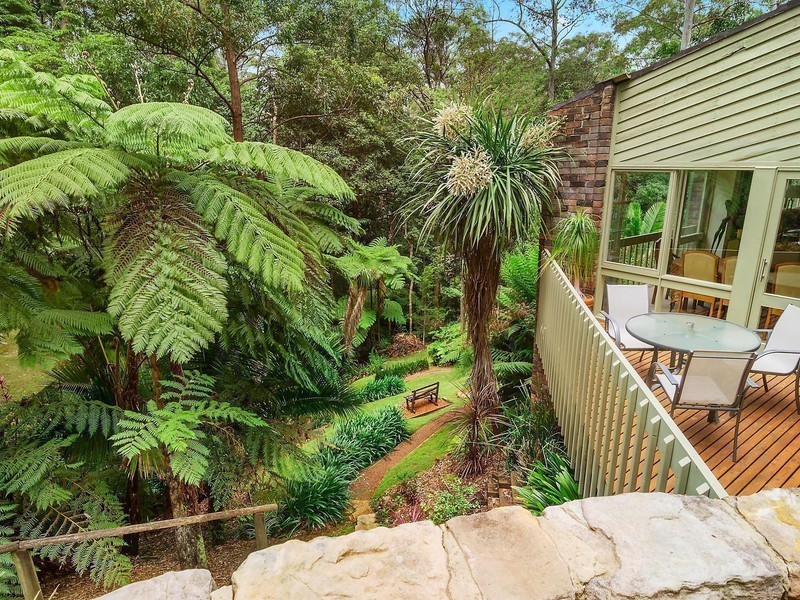 6 Adelong Place, Wahroonga NSW 2076