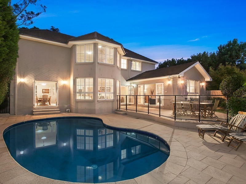 18 Awatea Road, St Ives NSW 2075